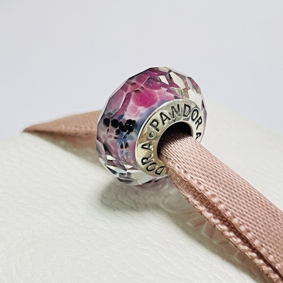 Pandora Light Purple Shimmering Glass Bead S925 sterling silver string ornament - Picture 1 of 4